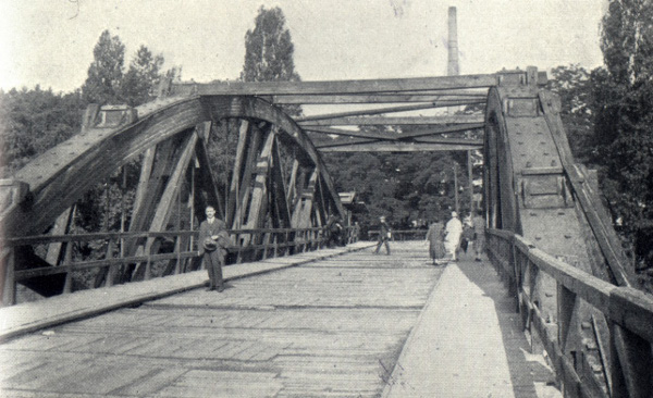 Obr. 23. Starý Libeňský most